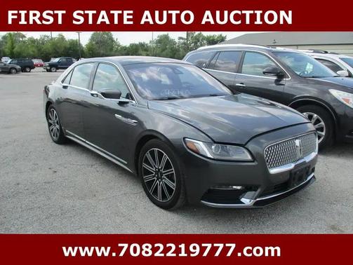 grey 2017 Lincoln Continental