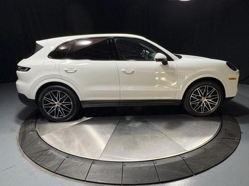 2026 Porsche Cayenne Base