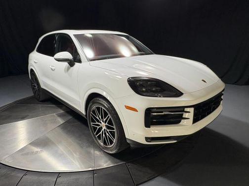 2026 Porsche Cayenne Base