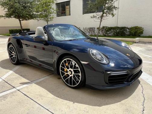 2018 Porsche 911 Turbo S