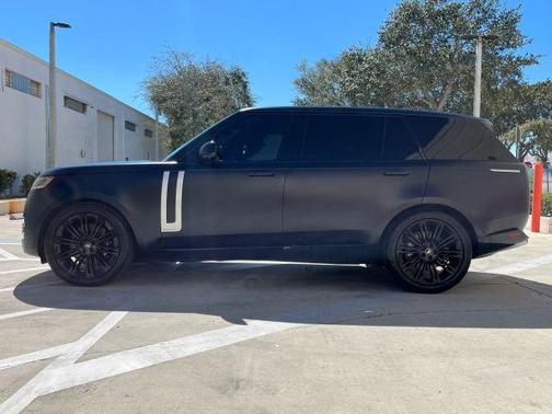 2023 Land Rover Range Rover Autobiography