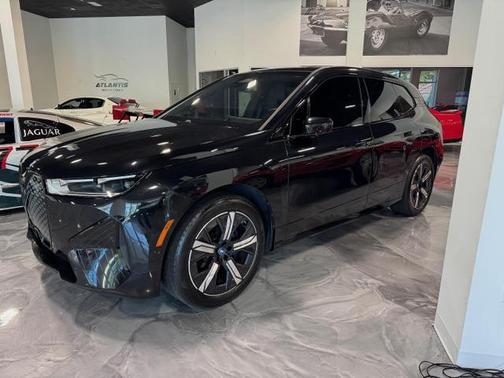 2023 BMW iX xDrive50