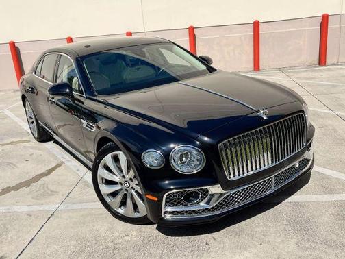 2021 Bentley Flying Spur V8