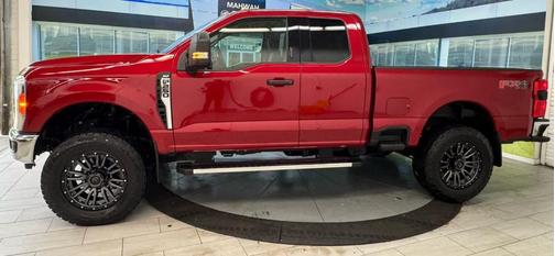 2023 Ford F-250 XLT