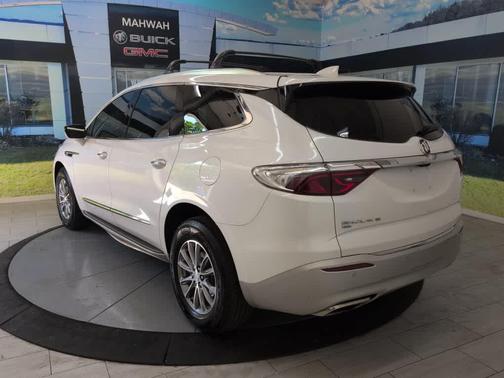 2022 Buick Enclave Premium
