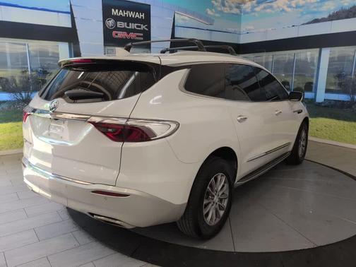 2022 Buick Enclave Premium