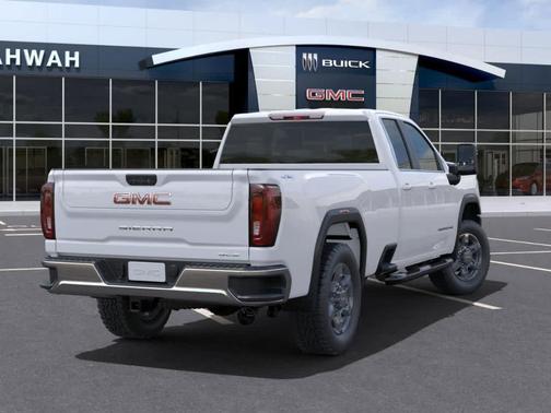 2025 GMC Sierra 2500 SLE