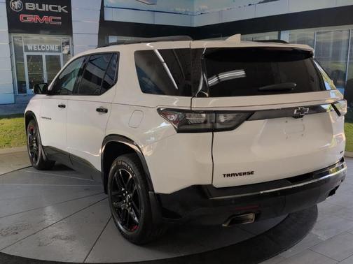 2018 Chevrolet Traverse Premier