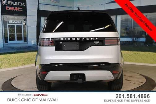 2023 Land Rover Discovery P360 Metropolitan Edition