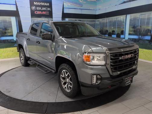 2022 GMC Canyon AT4