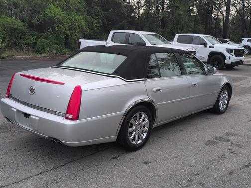 2009 Cadillac DTS W/1SA