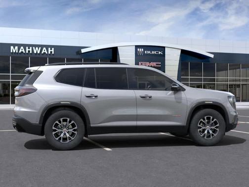 2025 GMC Acadia AT4
