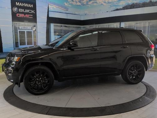 2020 Jeep Grand Cherokee Altitude