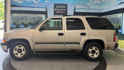 2004 Chevrolet Tahoe LS