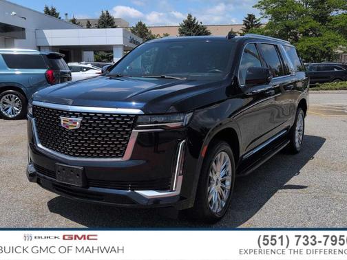2022 Cadillac Escalade ESV Premium Luxury