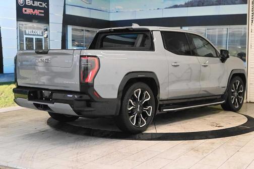 2025 GMC Sierra EV Denali