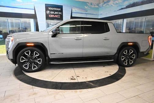 2025 GMC Sierra EV Denali