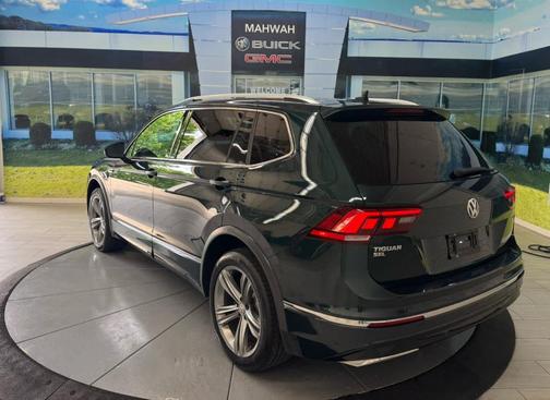 2019 Volkswagen Tiguan 2.0T SEL R-Line