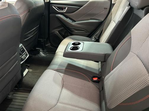 Ice Silver Metallic 2020 Subaru Forester Sport
