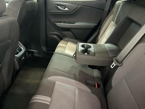 Riptide Blue Metallic 2025 Chevrolet Blazer 2LT