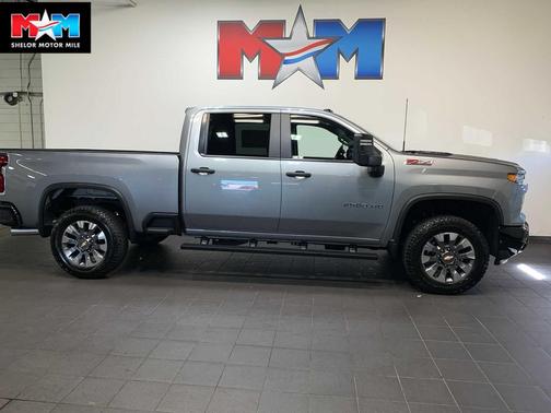 2026 Chevrolet Silverado 2500 Custom