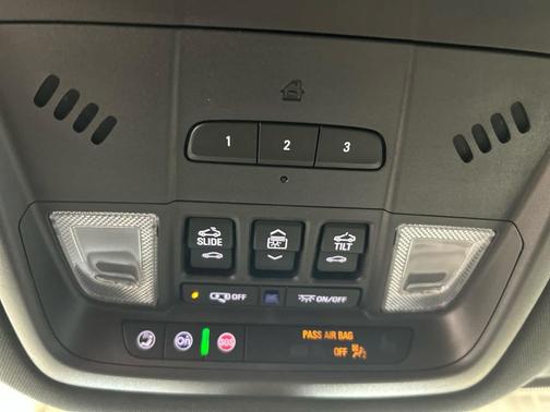 Quicksilver Metallic 2022 Buick Enclave AWD Essence