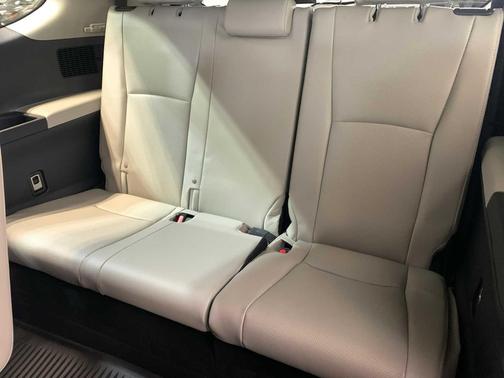 Blueprint 2026 Toyota Grand Highlander Platinum