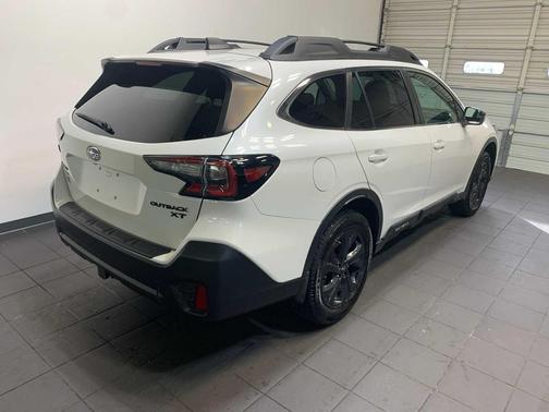 2022 Subaru Outback Onyx Edition XT