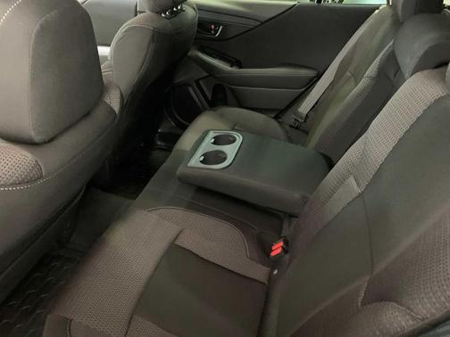 2020 Subaru Outback Base