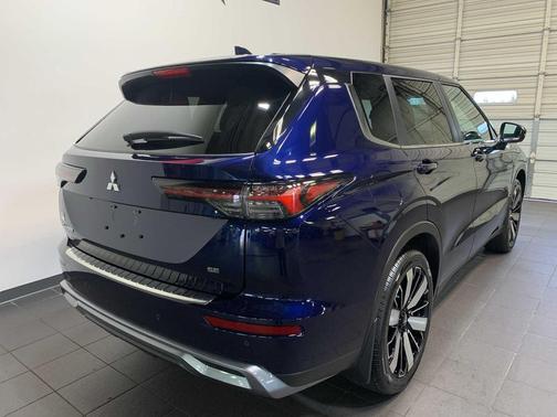 2025 Mitsubishi Outlander SE 2.5 2WD