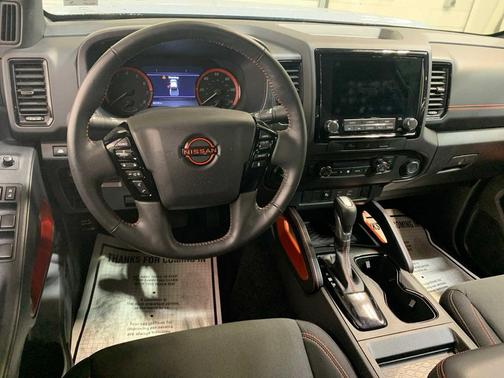 2024 Nissan Frontier PRO-4X