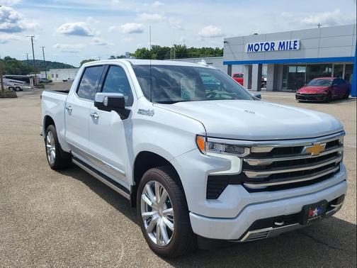 Polar White Tricoat 2026 Chevrolet Silverado 1500 High Country