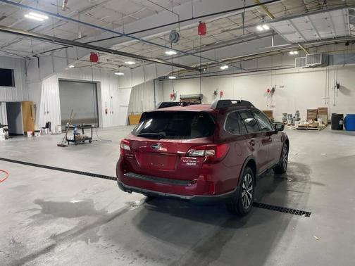 Venetian Red Pearl 2017 Subaru Outback 2.5i Limited