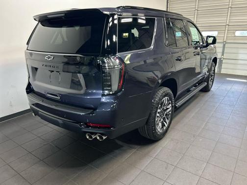 Dark Ash Metallic 2026 Chevrolet Tahoe 4WD Z71