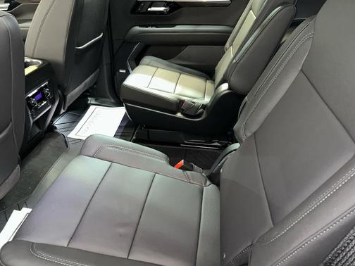 Dark Ash Metallic 2026 Chevrolet Tahoe 4WD Z71