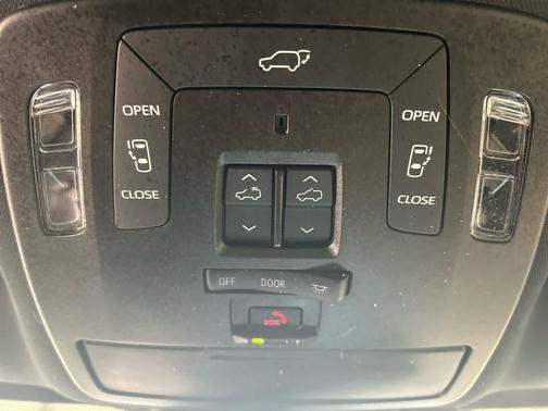 Ruby Flare Pearl 2025 Toyota Sienna Platinum