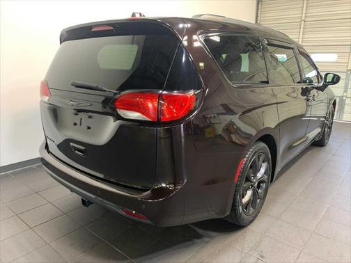 2019 Chrysler Pacifica Touring Plus