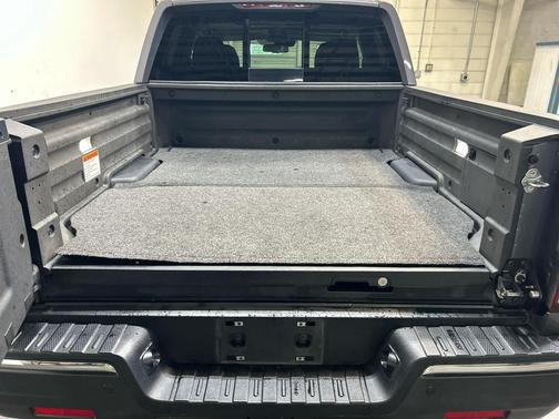 Modern Steel Metallic 2020 Honda Ridgeline RTL-E