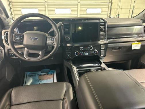 Star White Metallic Tri-Coat 2025 Ford F-350 Lariat