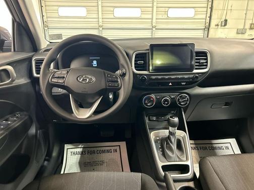Ecotronic Gray 2026 Hyundai VENUE SE