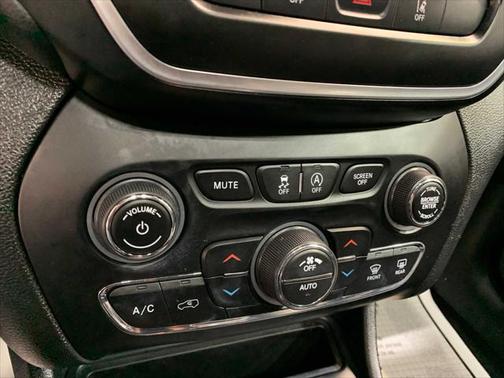 2021 Jeep Cherokee 80th Anniversary 4X4