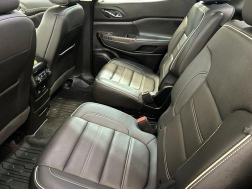 Sterling Metallic 2023 GMC Acadia Denali