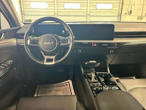 Snow White Pearl 2025 Kia K5 EX