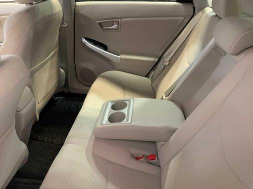 2014 Toyota Prius Two