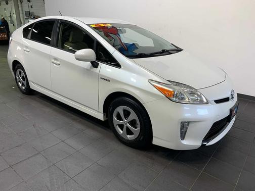 2014 Toyota Prius Two