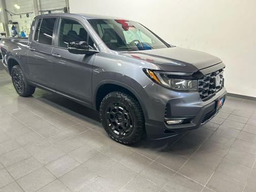 Modern Steel Metallic 2026 Honda Ridgeline TrailSport+