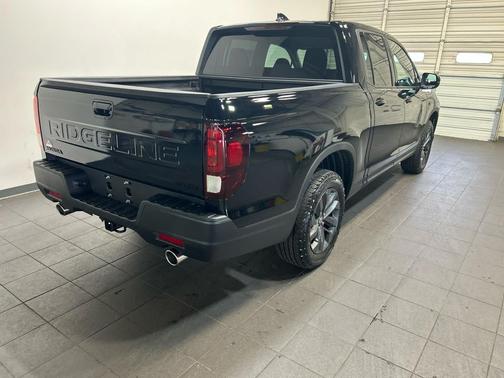 Crystal Black Pearl 2026 Honda Ridgeline Sport