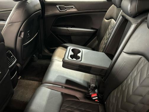 Ebony Black 2023 Kia Sportage X-Line