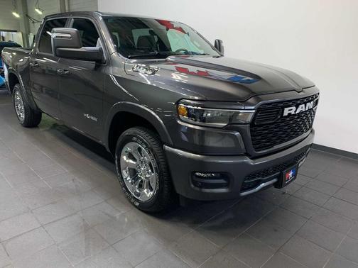 Granite Crystal Metallic Clearcoat 2026 RAM 1500 Big Horn/Lone Star