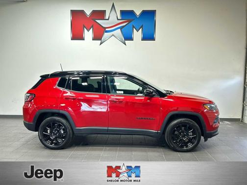 Redline Pearlcoat 2023 Jeep Compass Latitude